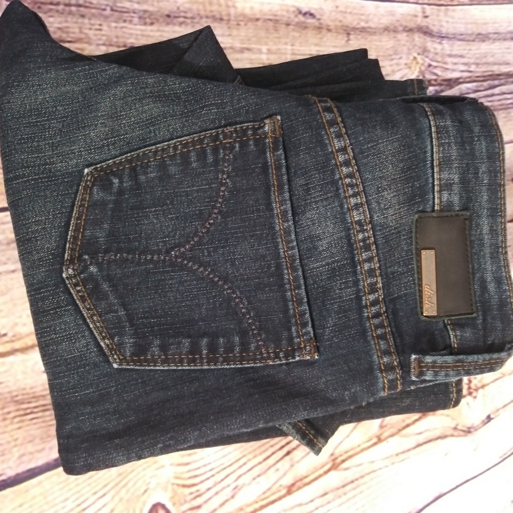 Dish jeans